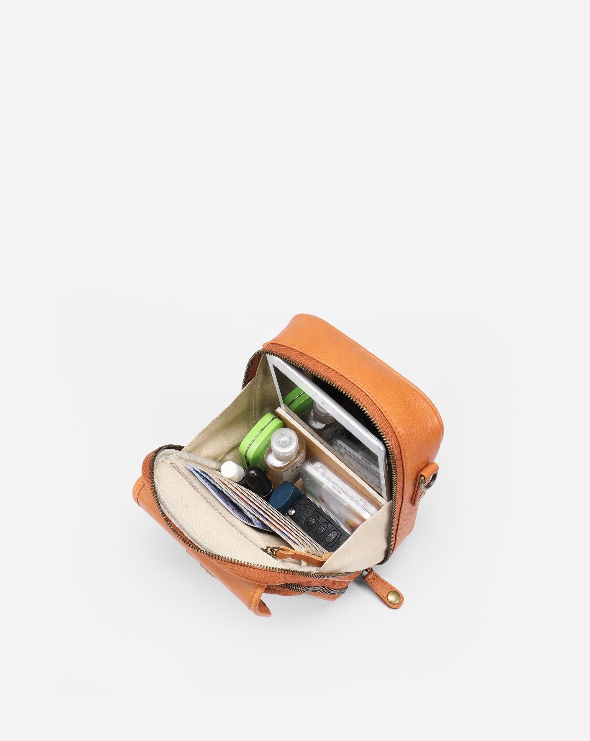 Naya Small Crossbody Bag 2.0L – Smart Design Meets Everyday Function