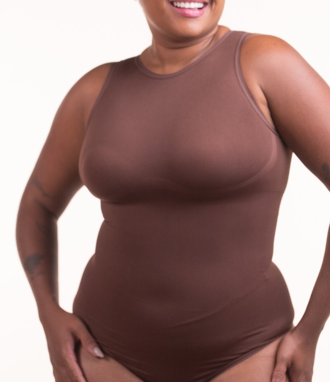 Body Chic – Body Moldeador con Escote Alto Sin Costuras