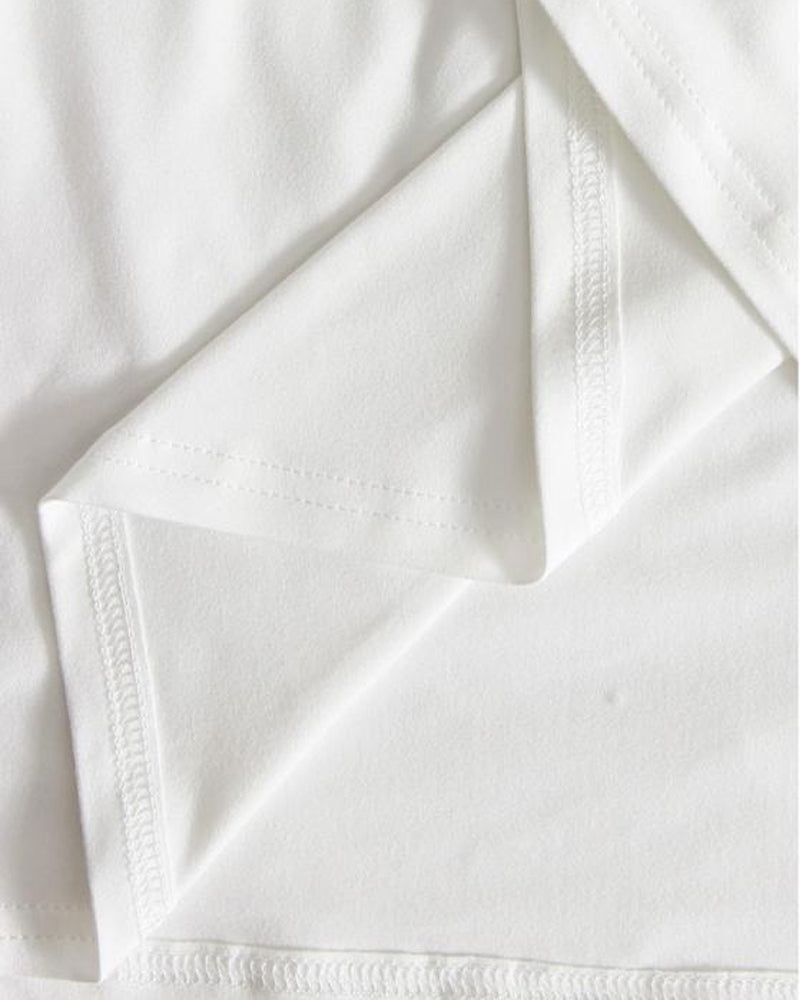 Pijama de una pieza con encaje, cuello halter, sin espalda y entrepierna abierta