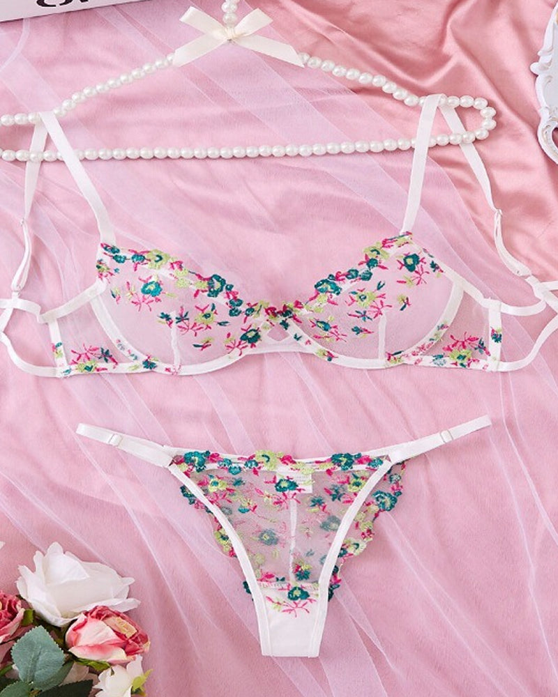 Conjunto de Lencería Sexy con Encaje y Bordado Floral