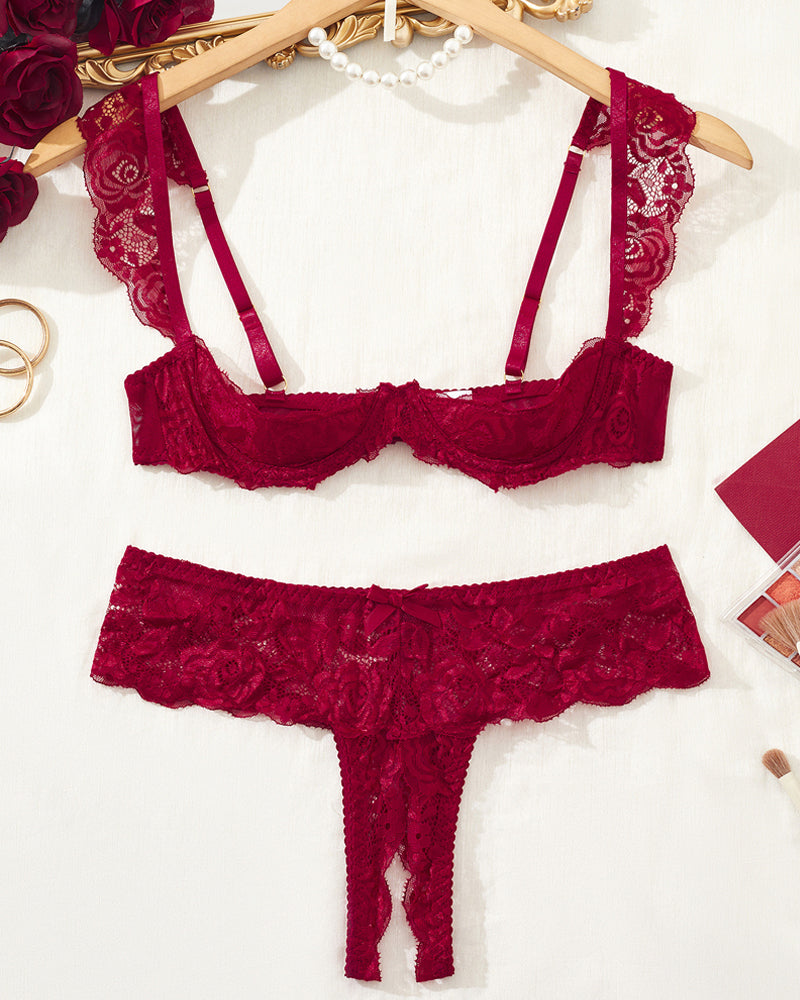 Conjunto Sexy de Encaje y Malla Transparente con Sujetador y Braguita Abierta – Sexy Lace Mesh Open Crotch Hollow Bra & Underwear Set