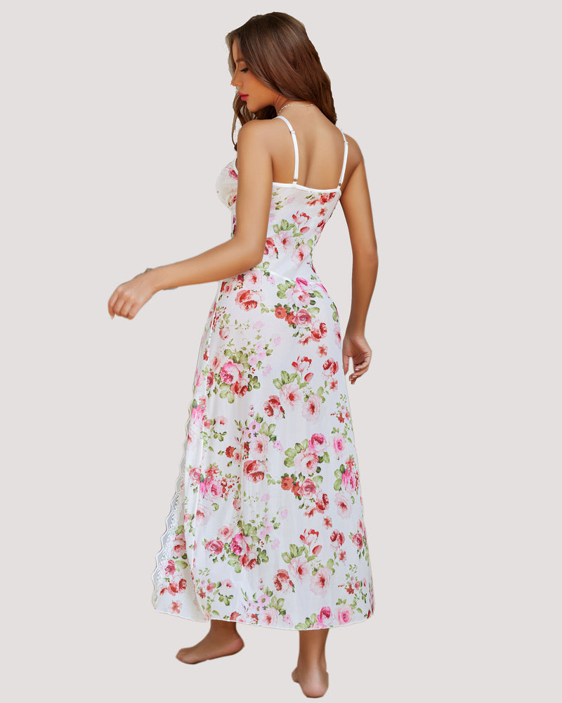 Camisón de encaje y malla con abertura lateral