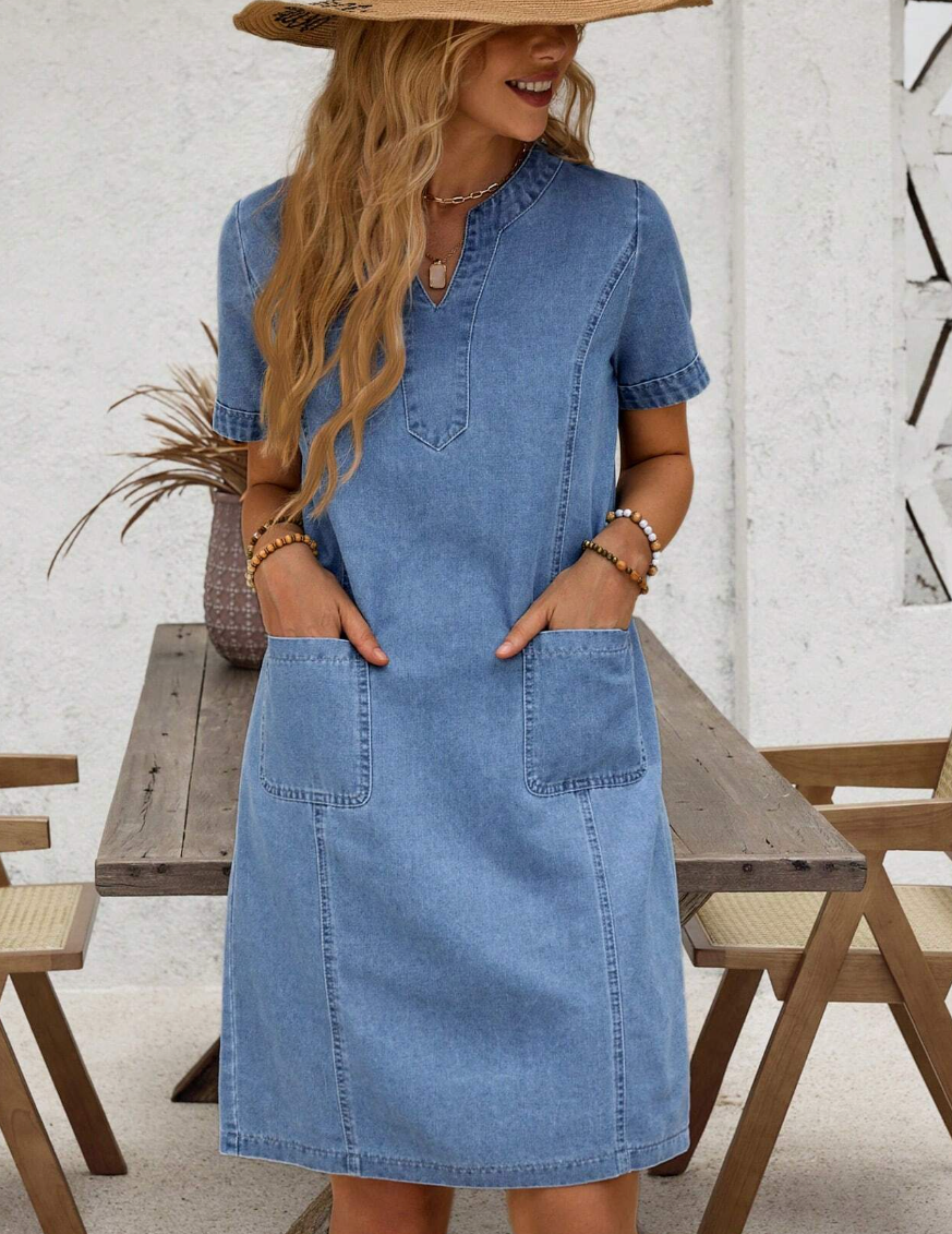 Bella™ | Soft denim dress with pockets
