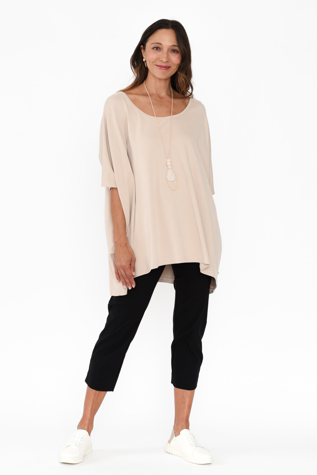 Pantalones capri negros elásticos Cody