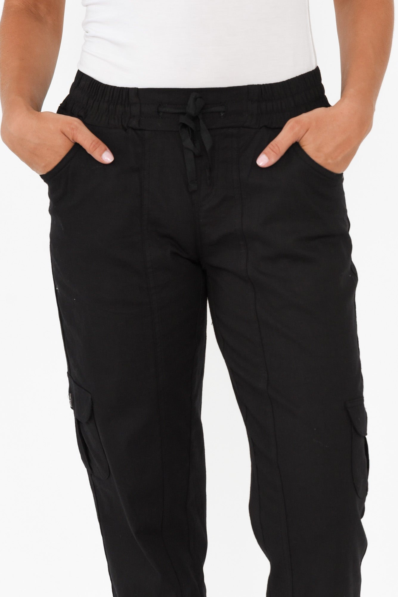 Pantalones cargo negros Colette