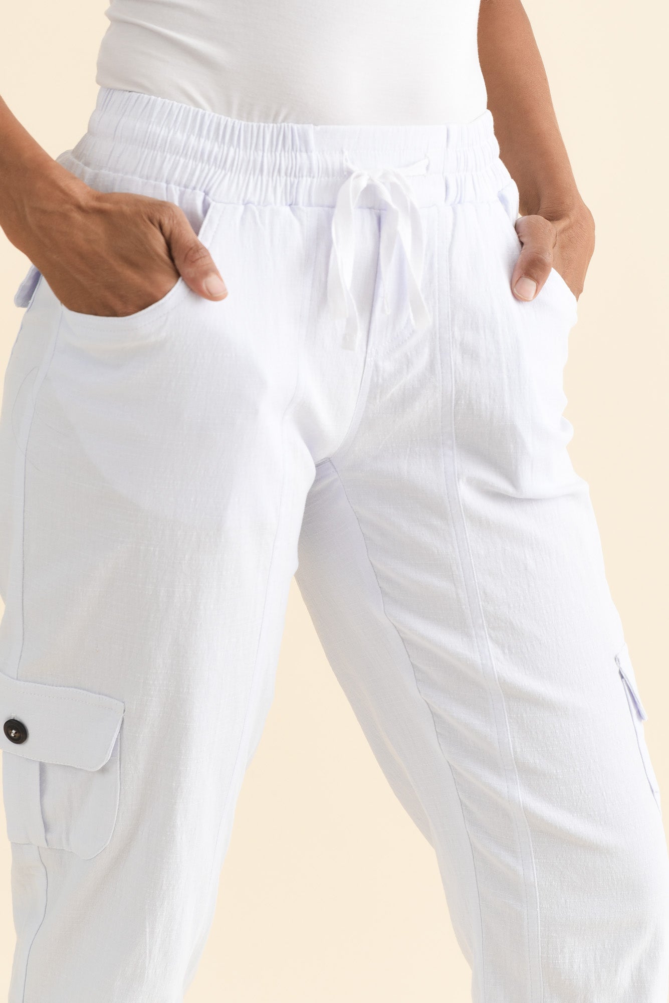 Pantalones cargo blancos Colette