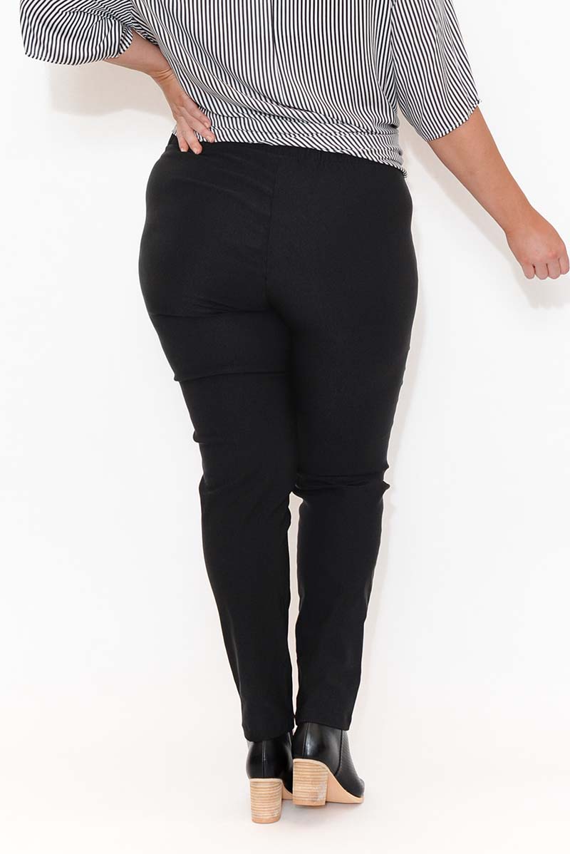 Pantalones rectos negros Olympi