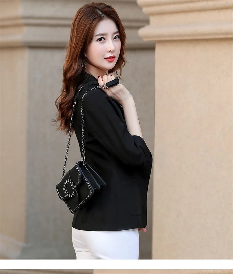 Blazer pequeño de algodón y lino para mujer