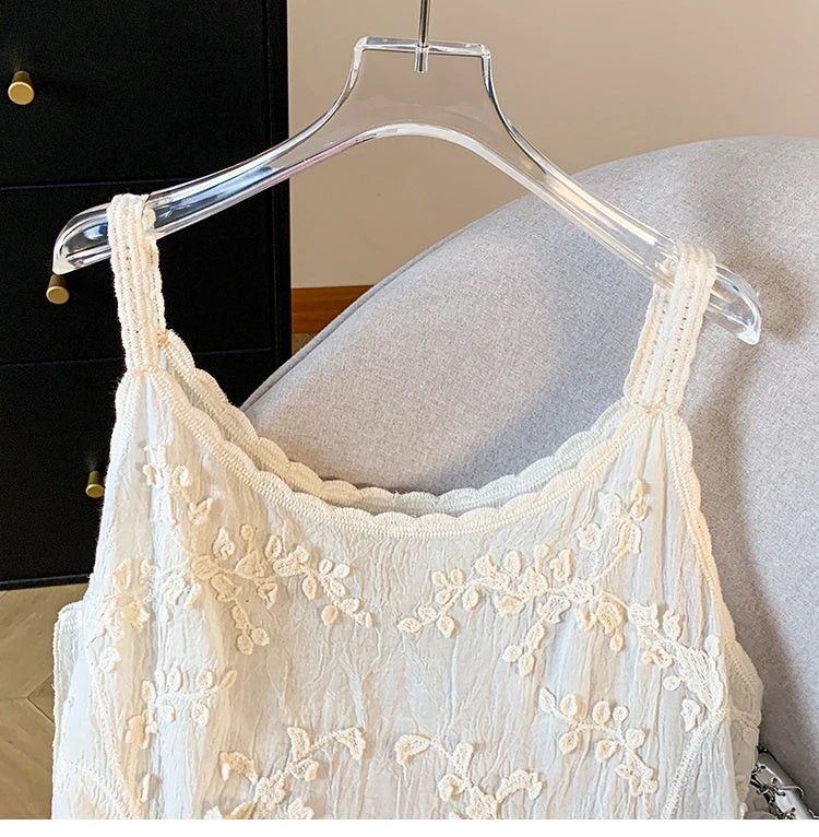 Blusa tirantes fina de lino y algodón a crochet