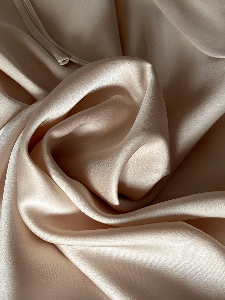 Falda larga de satén negro, ideal para trabajo