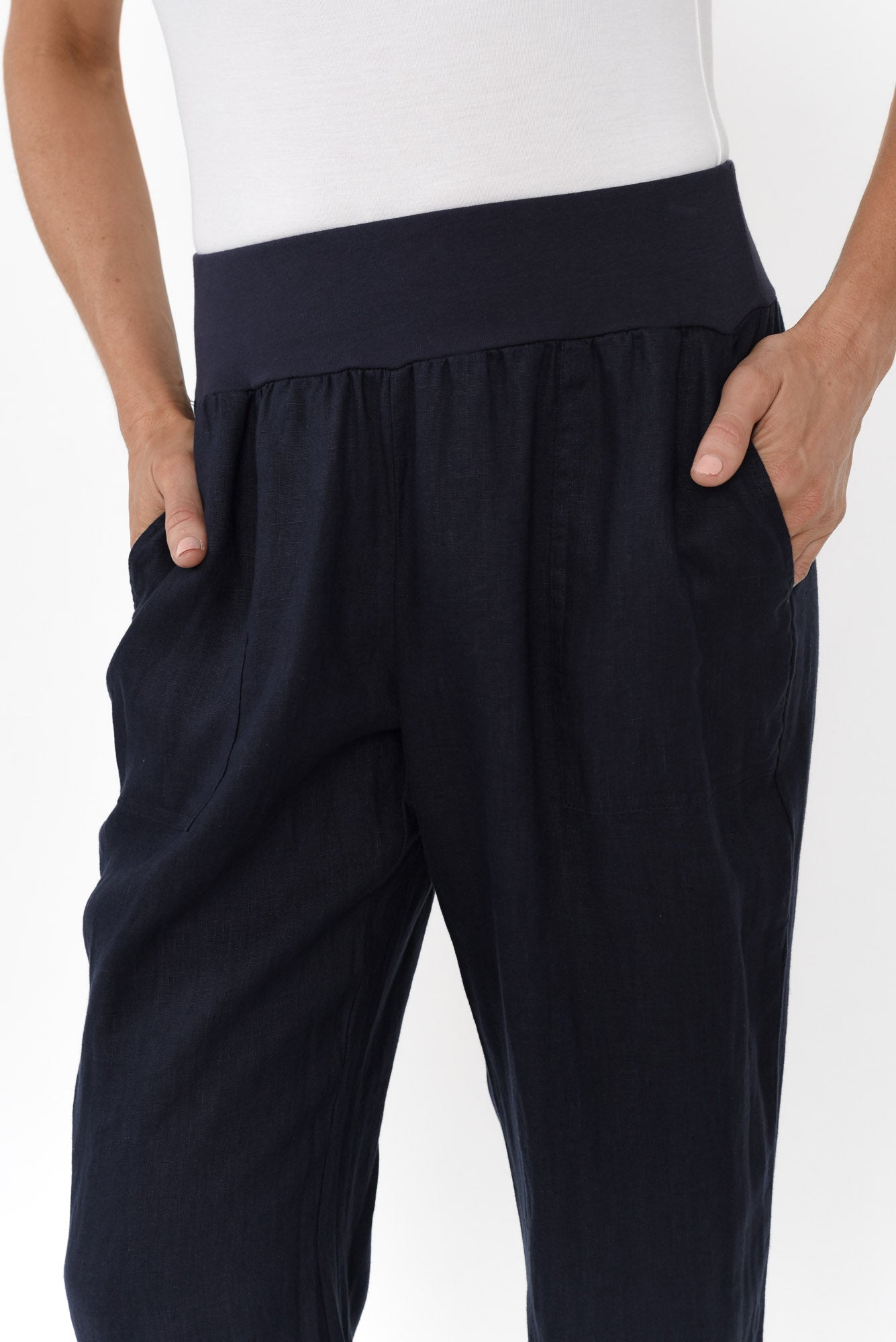 Pantalones de lino azul marino Tatum