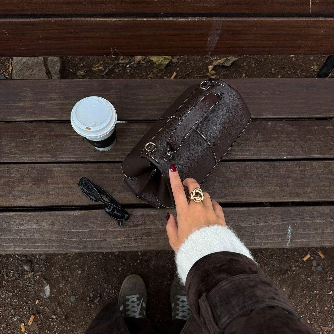 Aveline™ Bag – Structured Elegance with Versatile Style