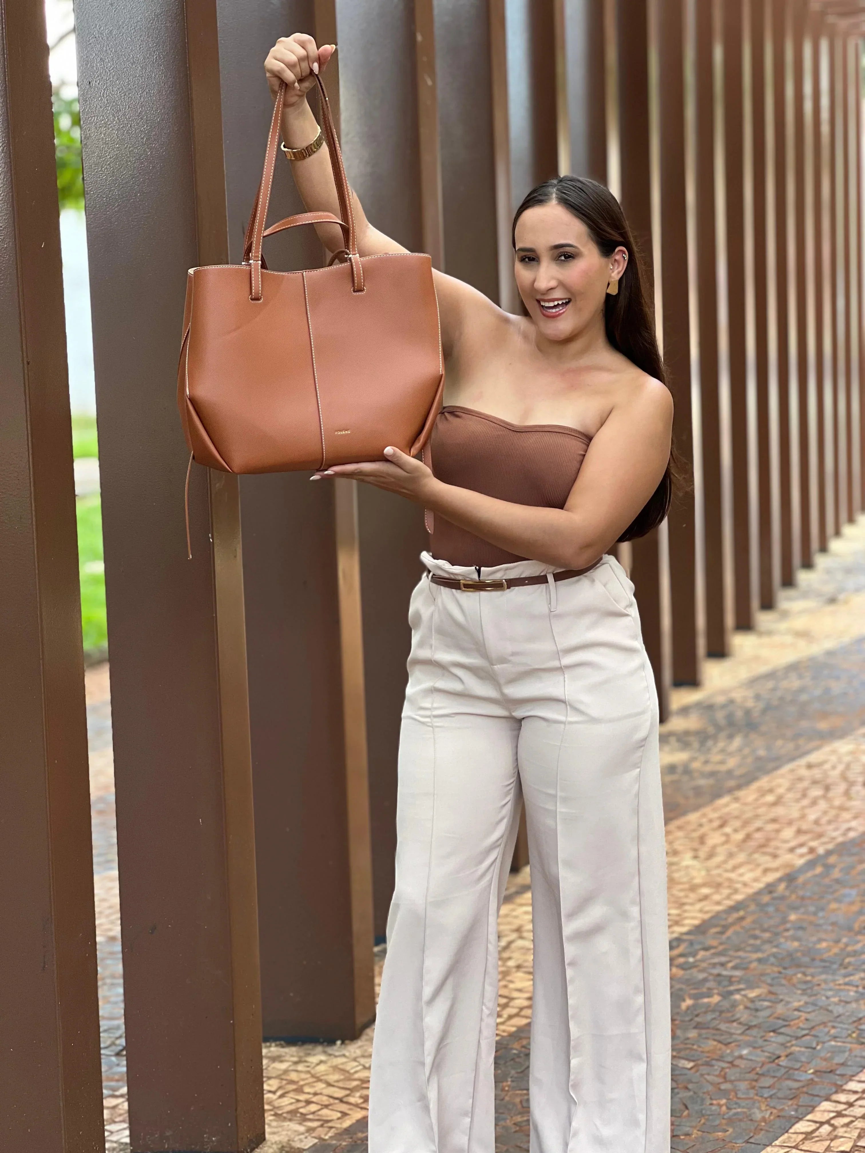 Elise™ Tote Bag – Metropolitan Glamour with Everyday Functionality