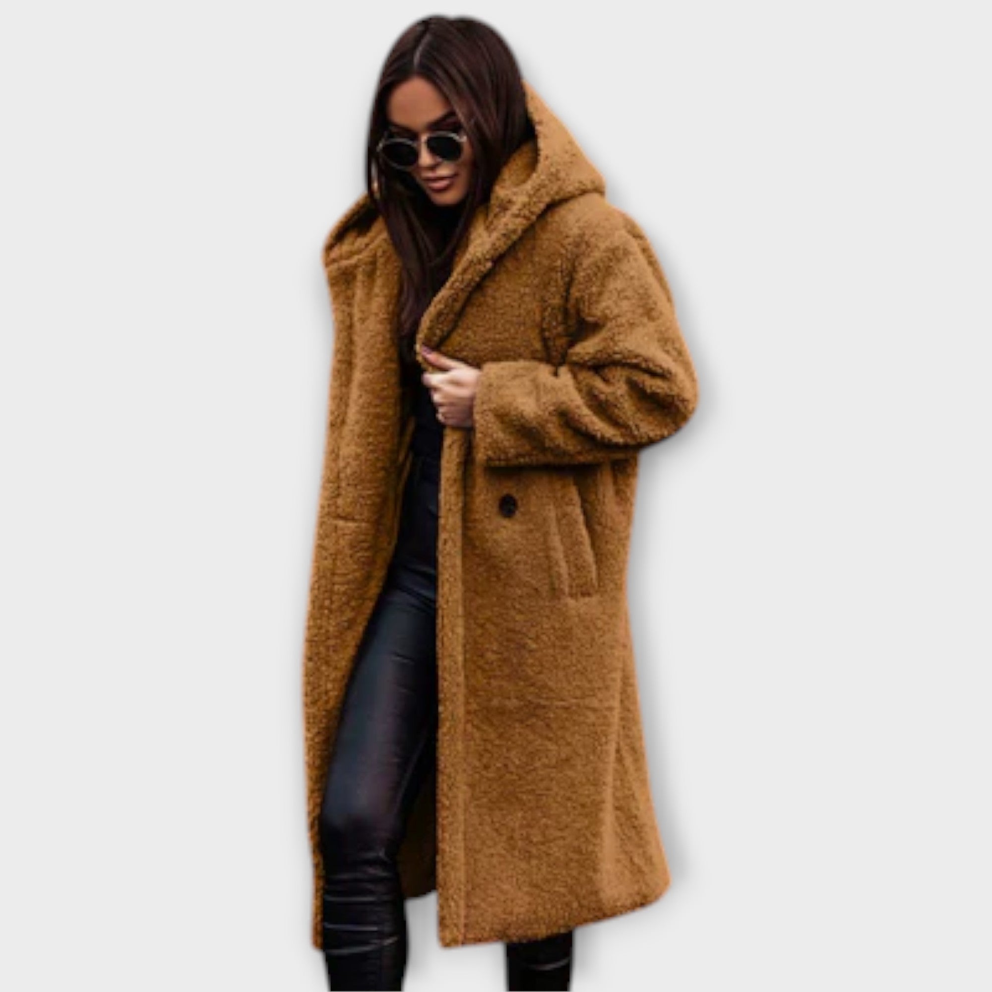 Jennifer – Warm and cozy coat