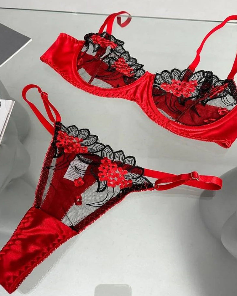 Sexy Colorblock Flower Embroidered Underwire Mesh Bra Set