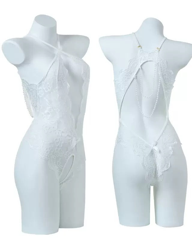 Pijama Femenino Sexy de Encaje con Apertura en la Entrepierna y Espalda Descubierta con Perlas