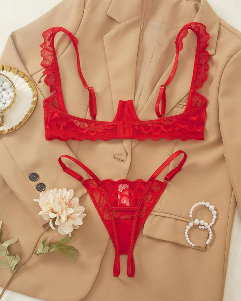 Conjunto de Lencería Sexy de Encaje para Mujer – Sujetador con Aros, Tirantes Ajustables y Tanga con Apertura