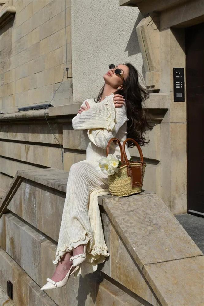 Clara Ruffle Long Sleeve Knit Maxi Dress – Cozy Elegance for Any Occasion