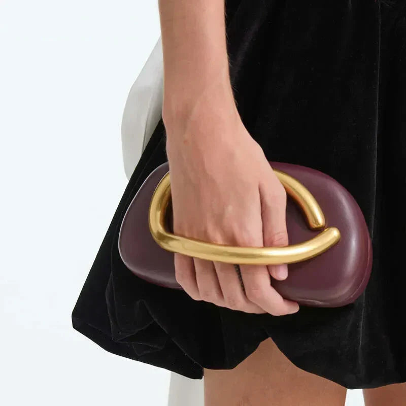 Nara™ Box Clutch – Timeless Elegance with Modern Glamour