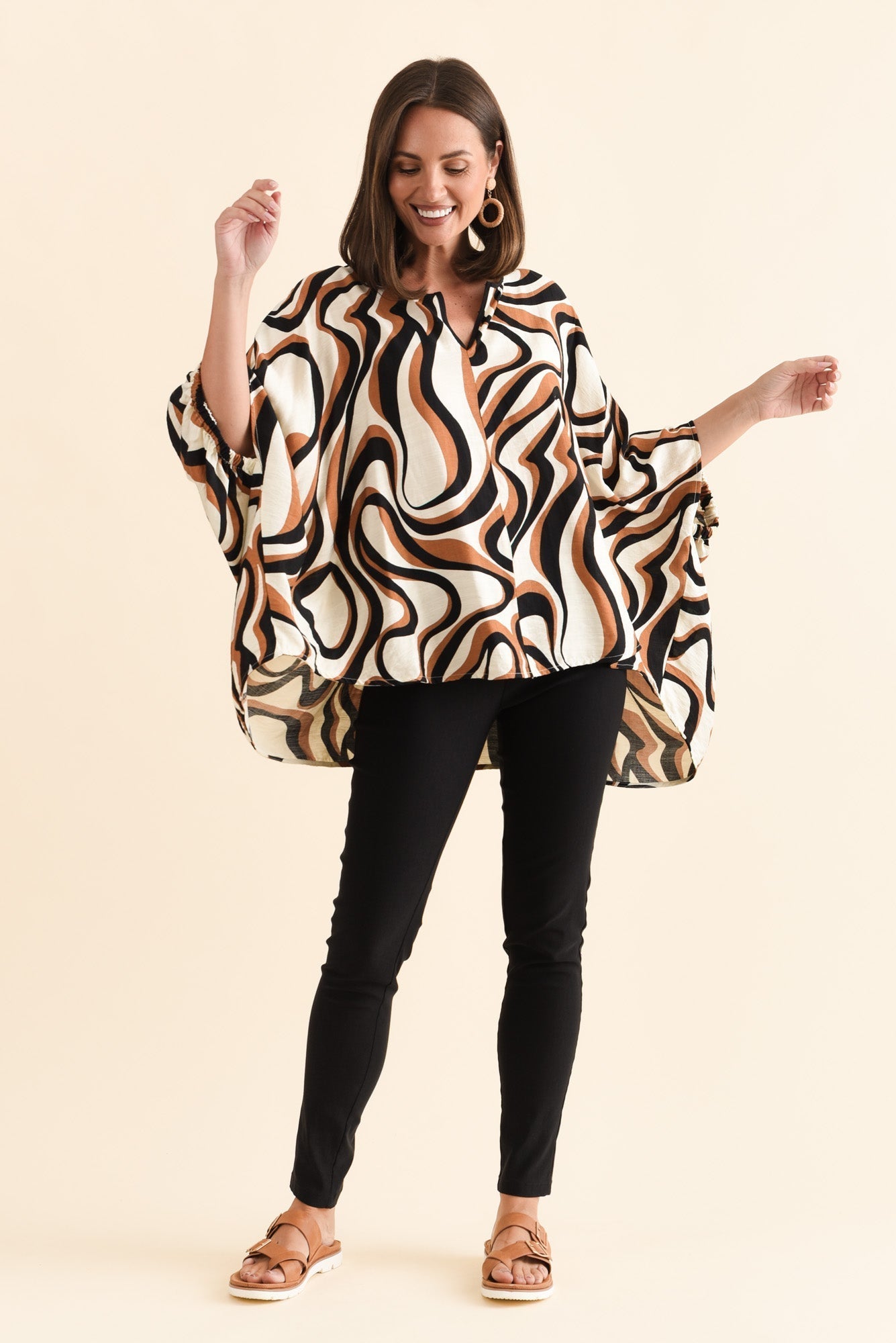 Pantalones rectos negros Olympi