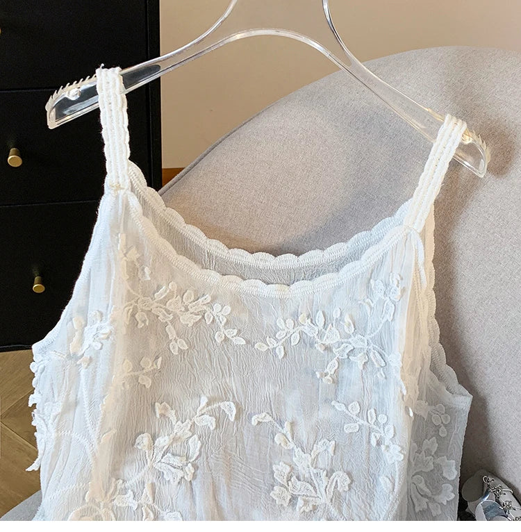 Blusa tirantes fina de lino y algodón a crochet