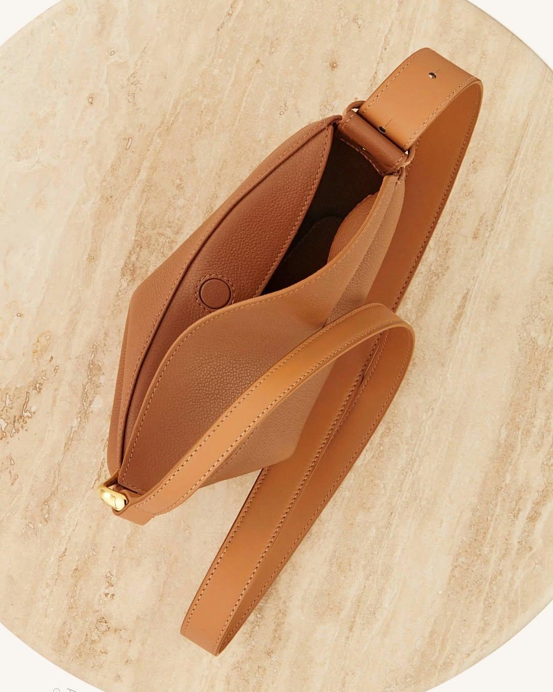 Toscana™ Bag – Minimalist Design with Everyday Versatility