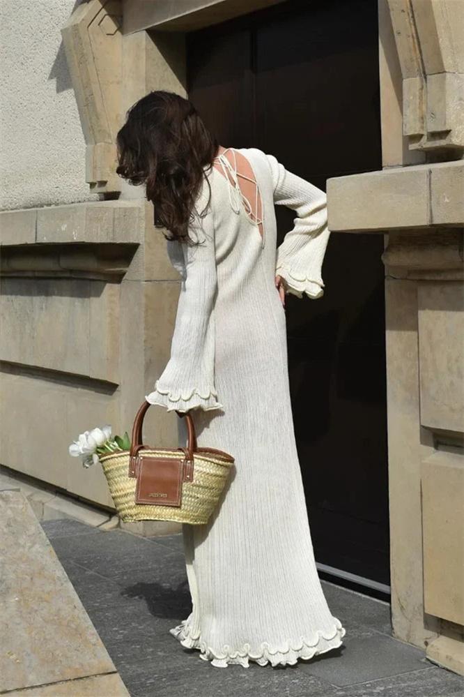 Clara Ruffle Long Sleeve Knit Maxi Dress – Cozy Elegance for Any Occasion